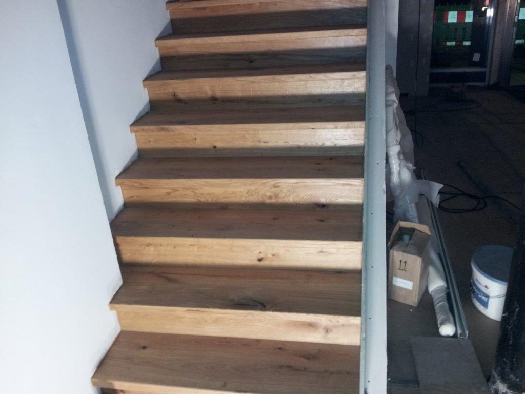 Treppe mit Holzbelag von Marcel Grabow
