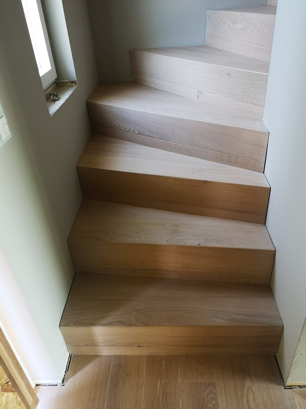 Treppe mit Holzbelag von Marcel Grabow
