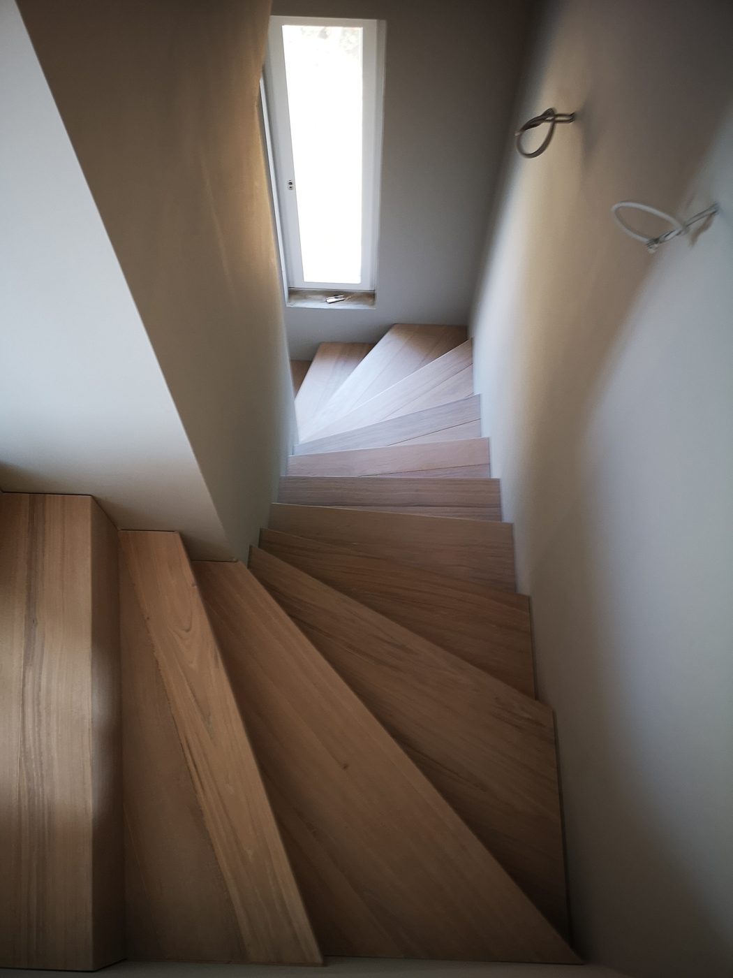 Treppe mit Holzbelag von Marcel Grabow